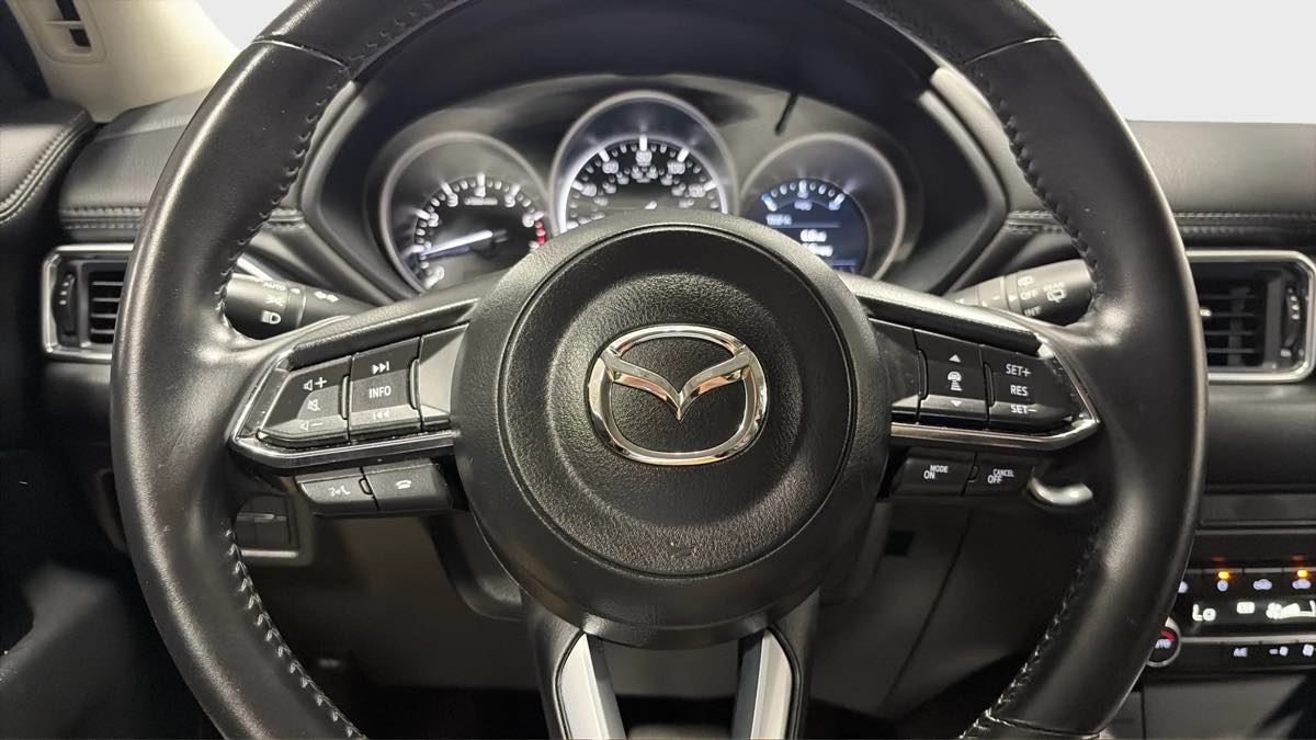 Photo 13 of this Mazda CX-5