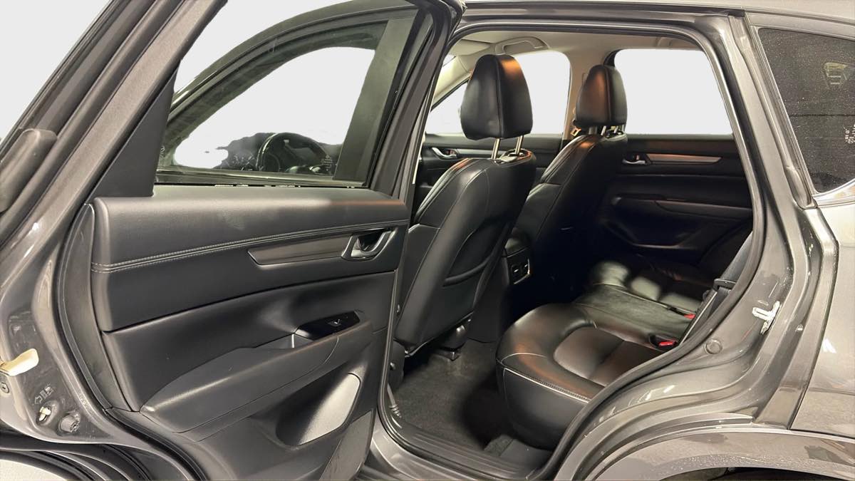Photo 24 of this Mazda CX-5
