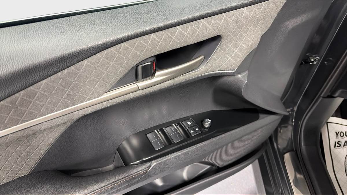 Photo 11 of this Toyota Camry