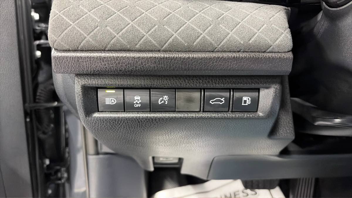Photo 15 of this Toyota Camry