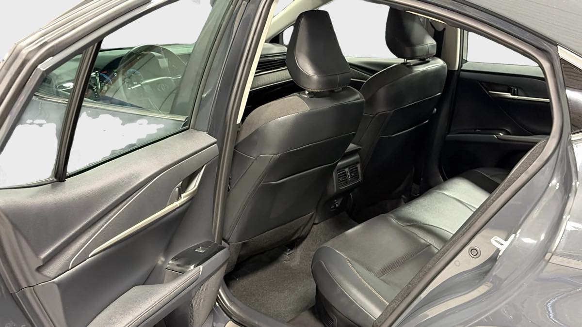 Photo 25 of this Toyota Camry