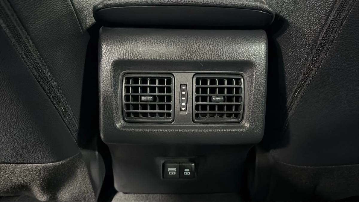 Photo 29 of this Toyota Camry