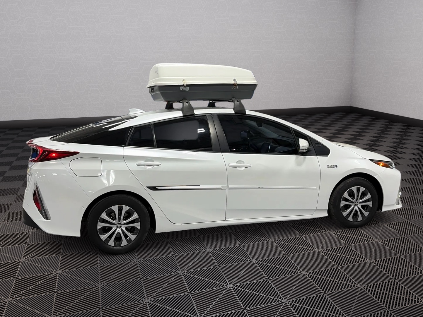 Photo 3 of this Toyota Prius Prime