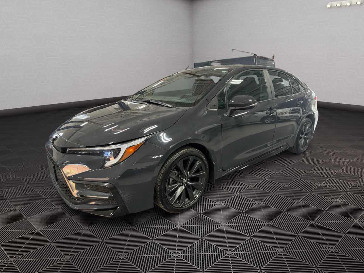 Photo 6 of this Toyota Corolla