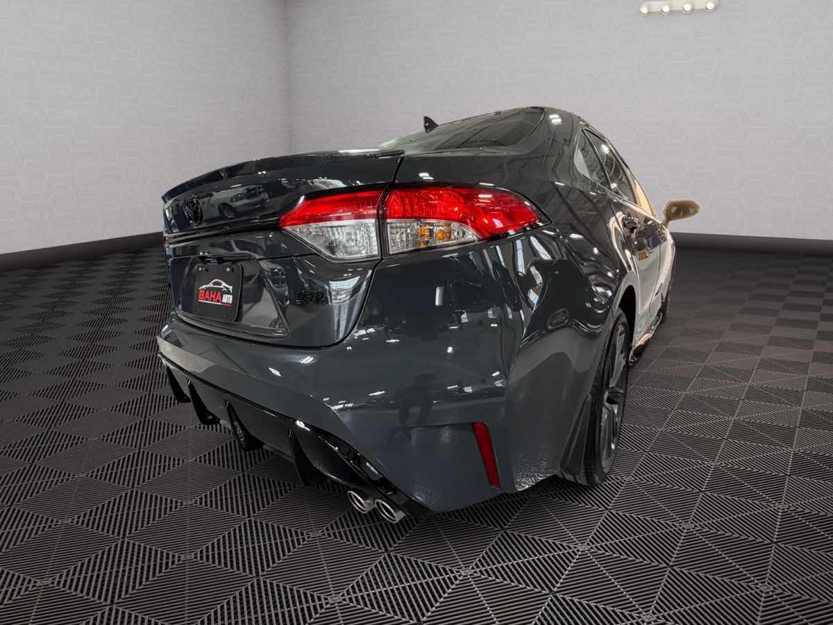 Photo 7 of this Toyota Corolla
