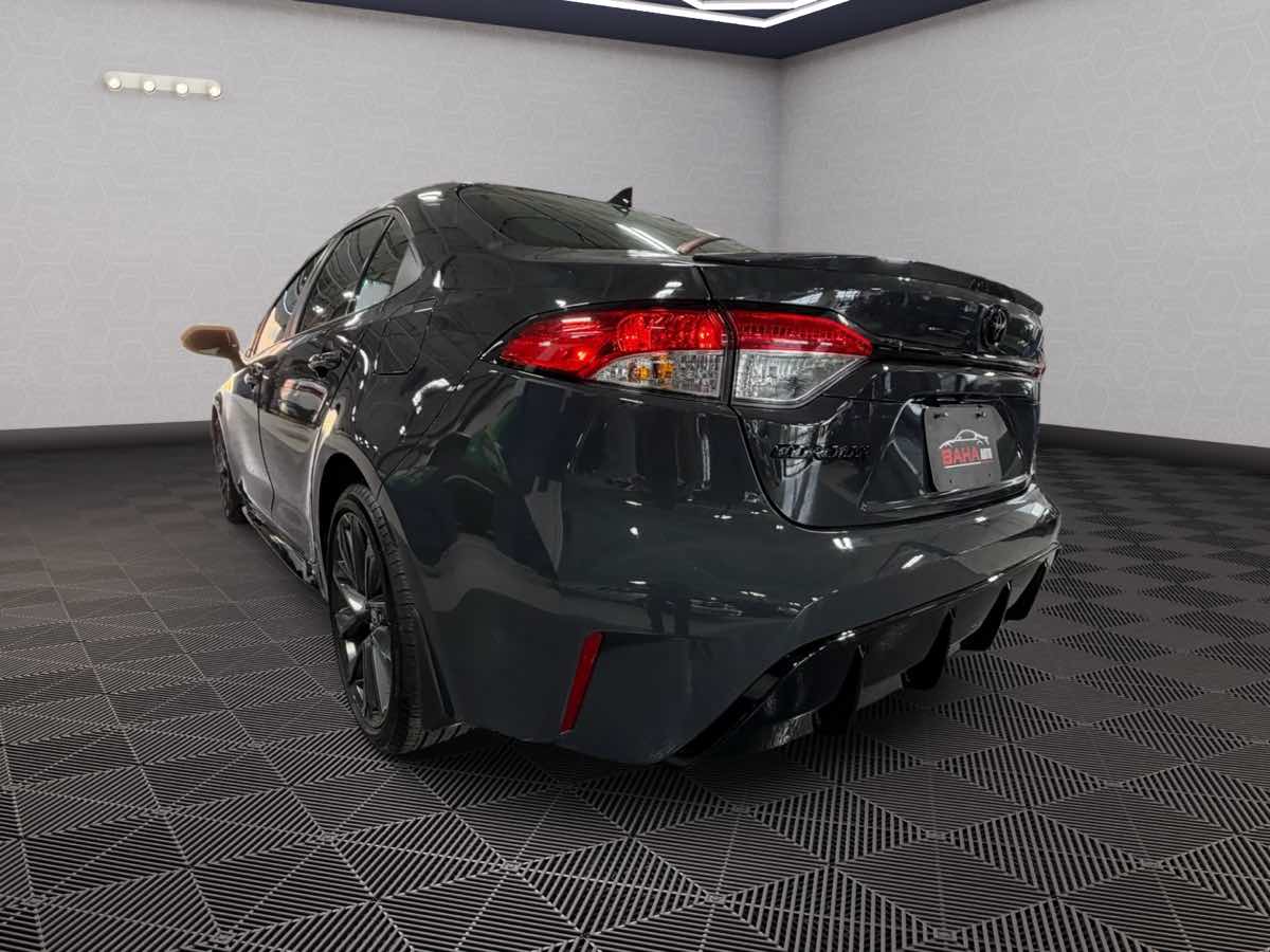 Photo 9 of this Toyota Corolla
