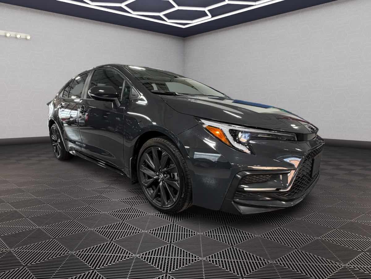 Photo 10 of this Toyota Corolla