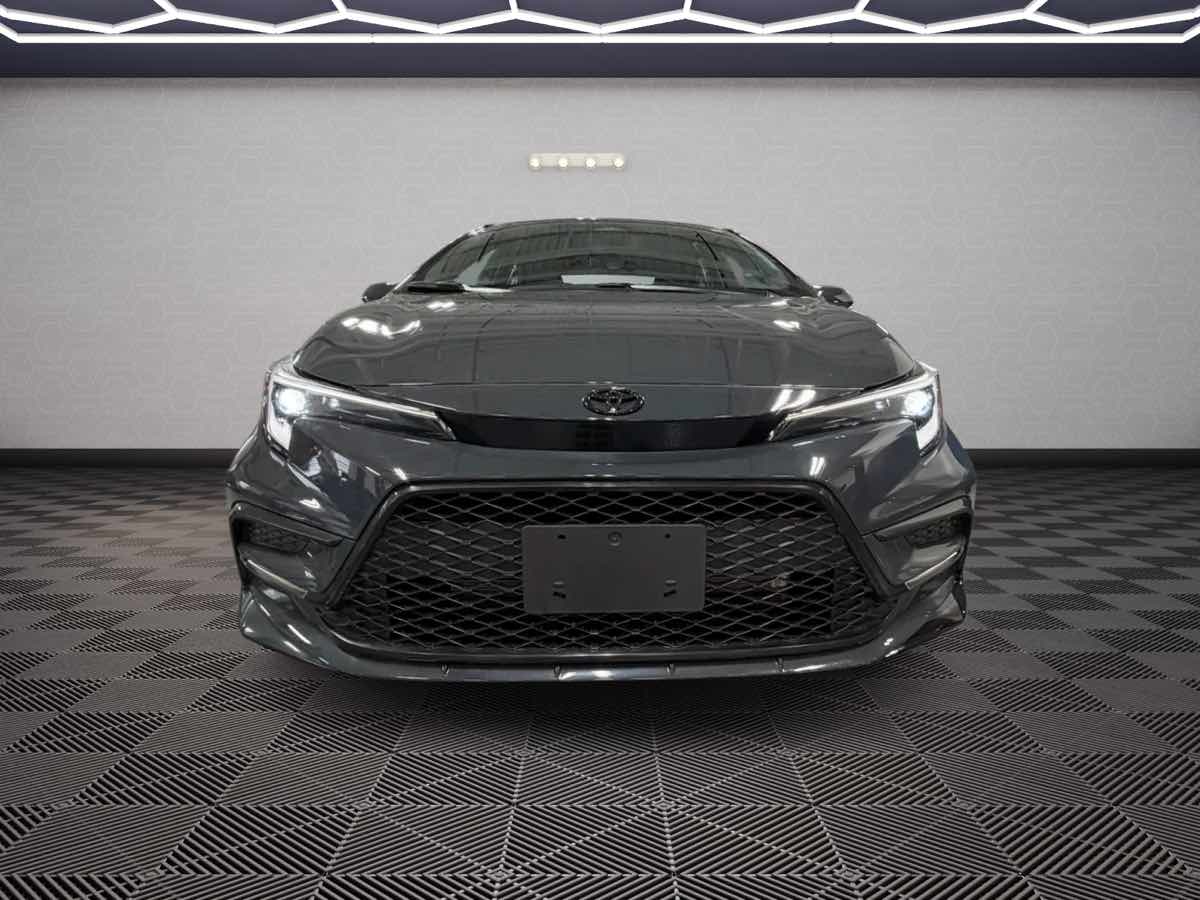 Photo 15 of this Toyota Corolla