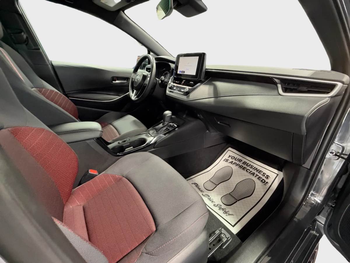 Photo 31 of this Toyota Corolla