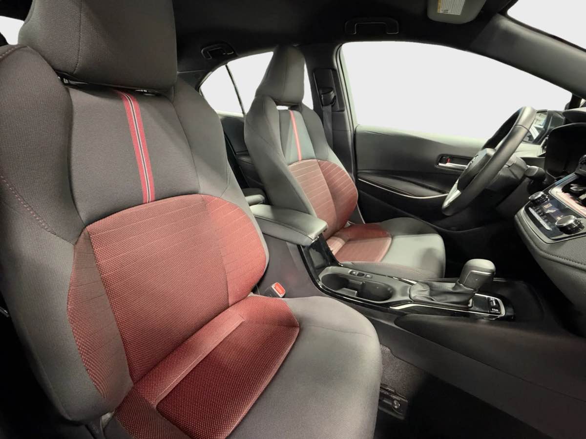 Photo 36 of this Toyota Corolla