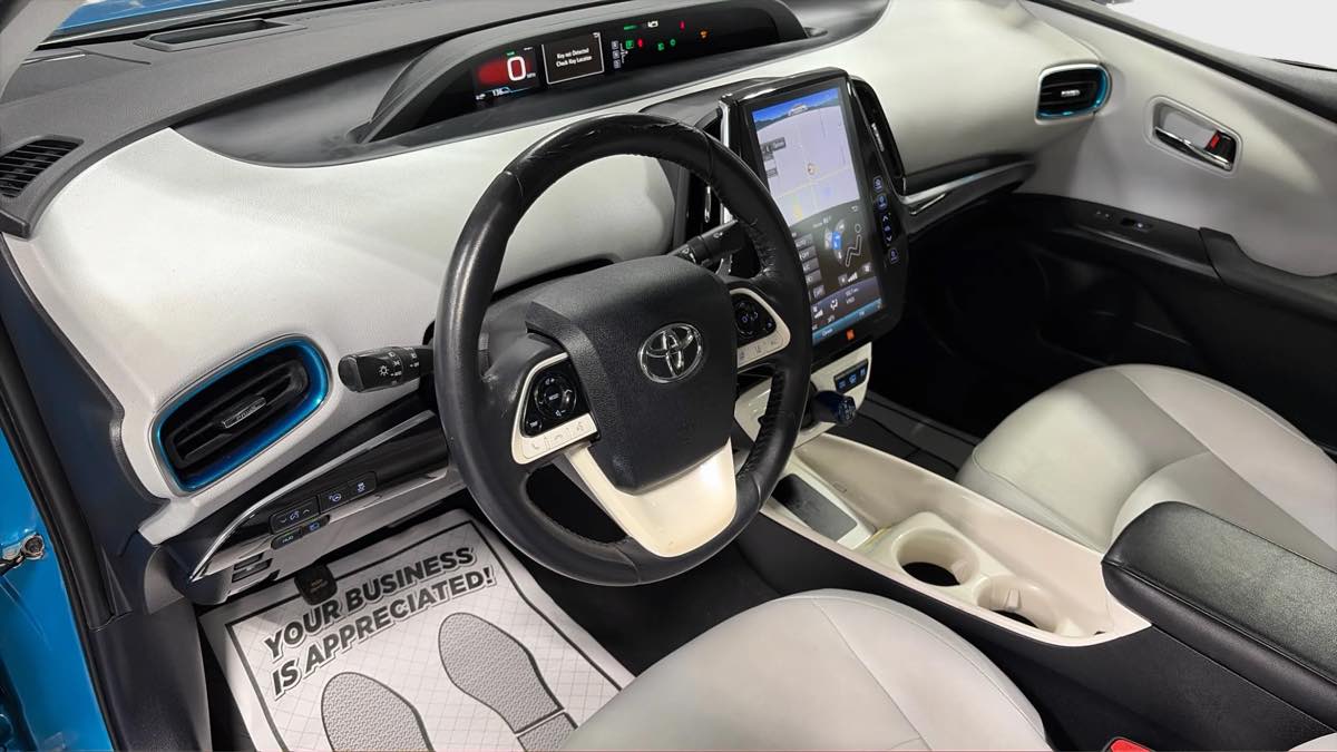 Photo 12 of this Toyota Prius Prime