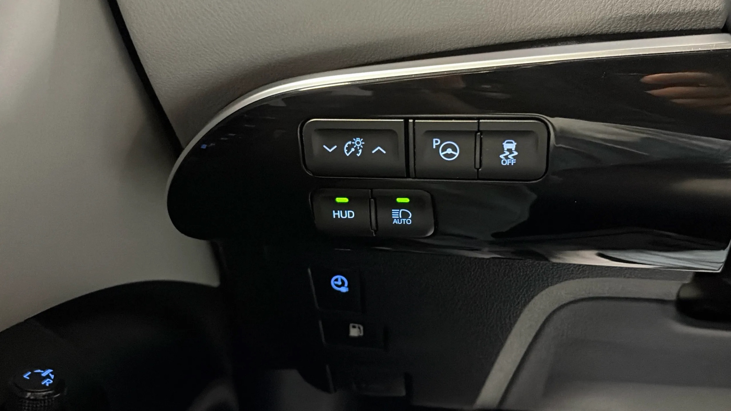 Photo 18 of this Toyota Prius Prime