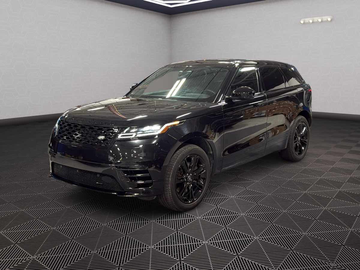 Photo 9 of this Land Rover Range Rover Velar