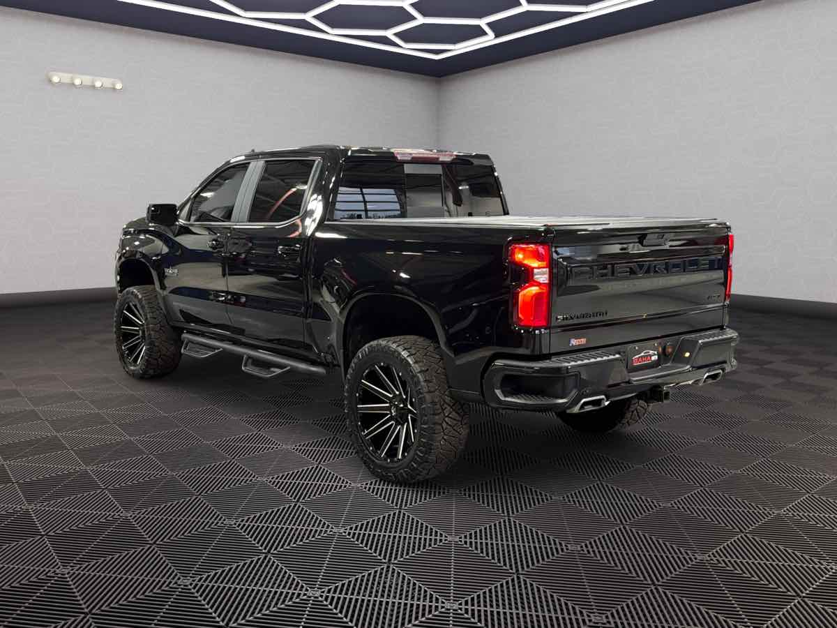 Photo 7 of this Chevrolet Silverado 1500 LTD
