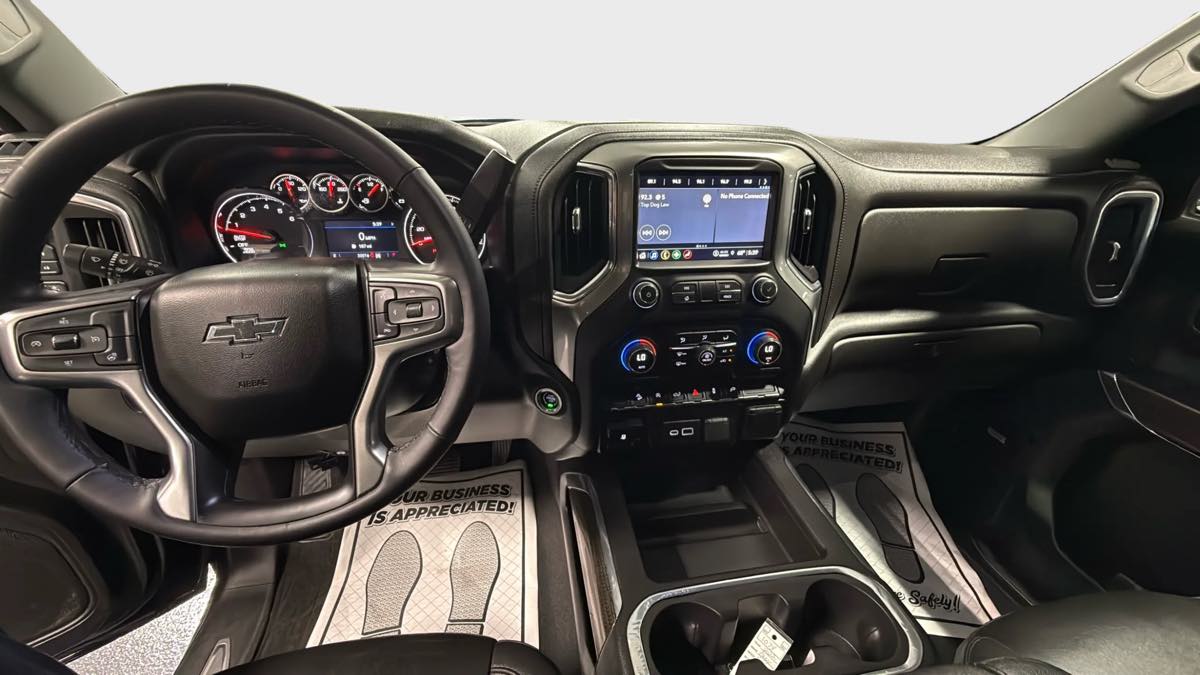 Photo 14 of this Chevrolet Silverado 1500 LTD