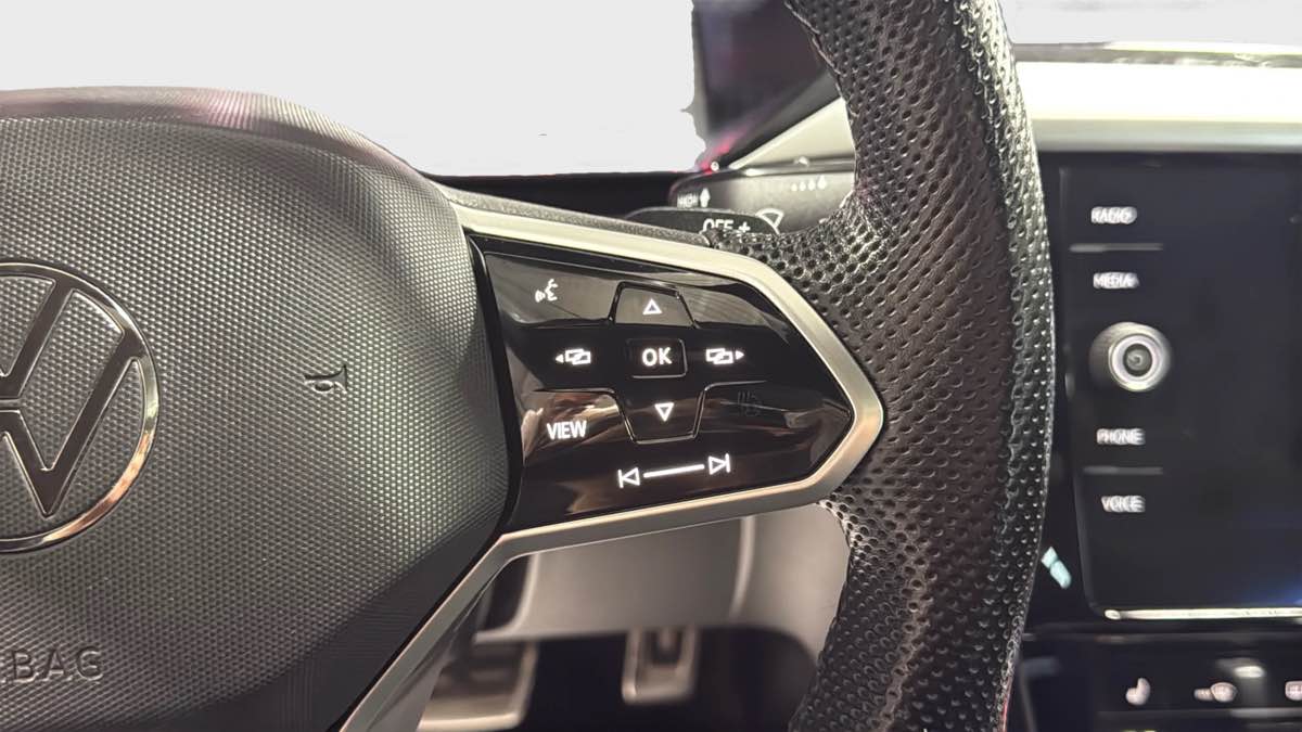 Photo 16 of this Volkswagen Arteon