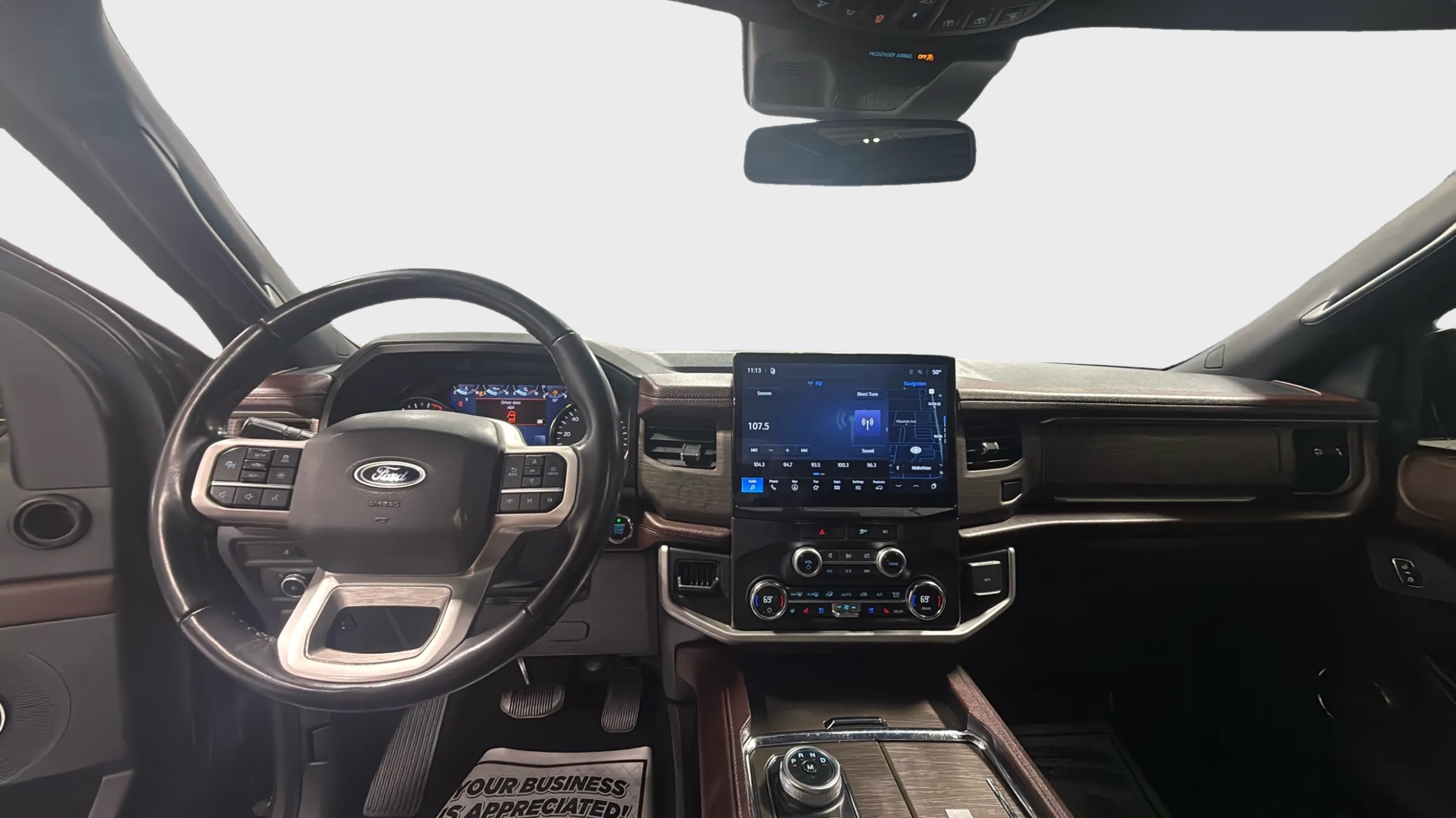 Photo 14 of this Ford Expedition Max