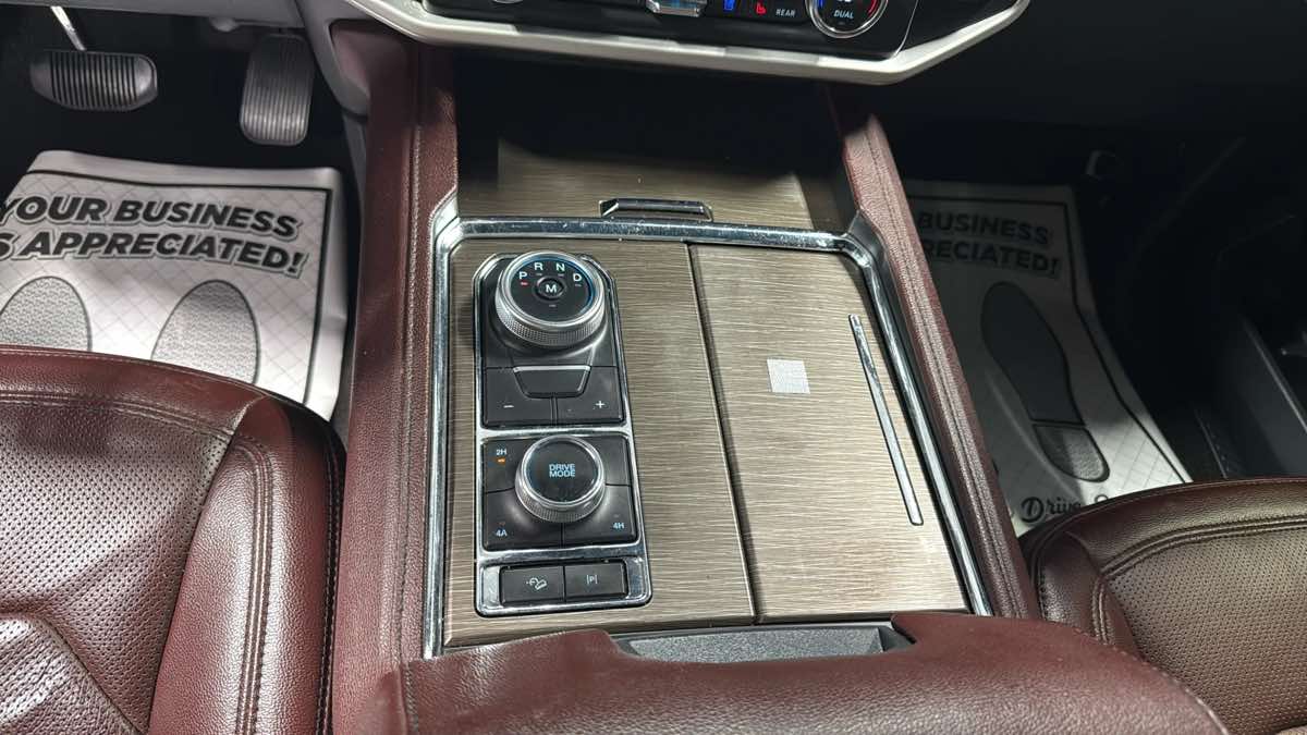 Photo 21 of this Ford Expedition Max