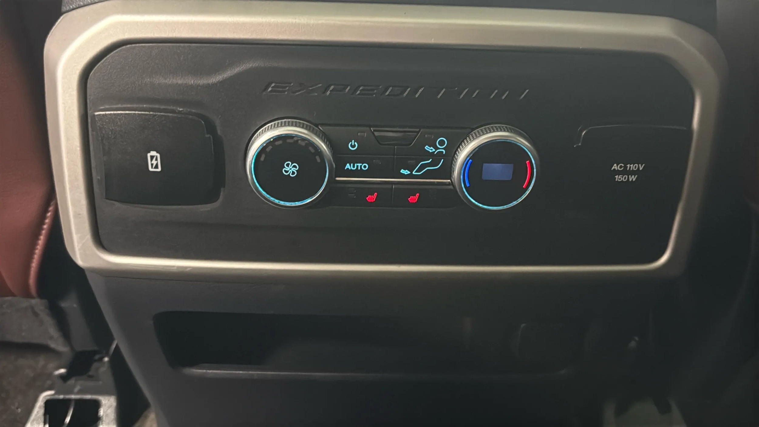 Photo 27 of this Ford Expedition Max