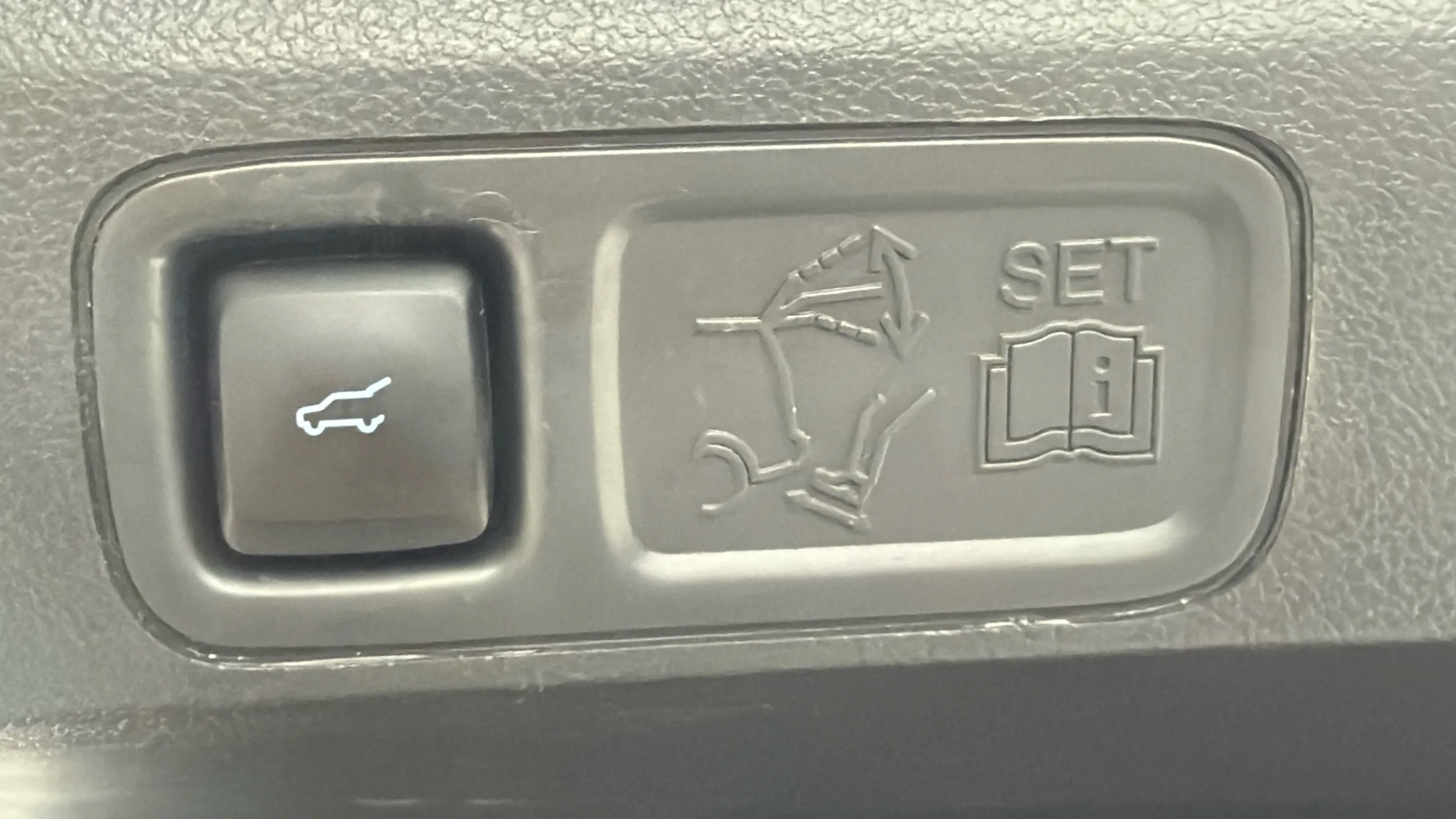Photo 30 of this Ford Expedition Max