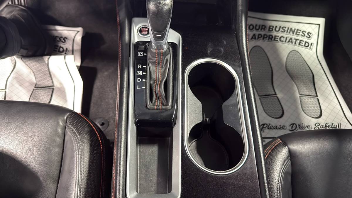 Photo 21 of this Nissan Altima