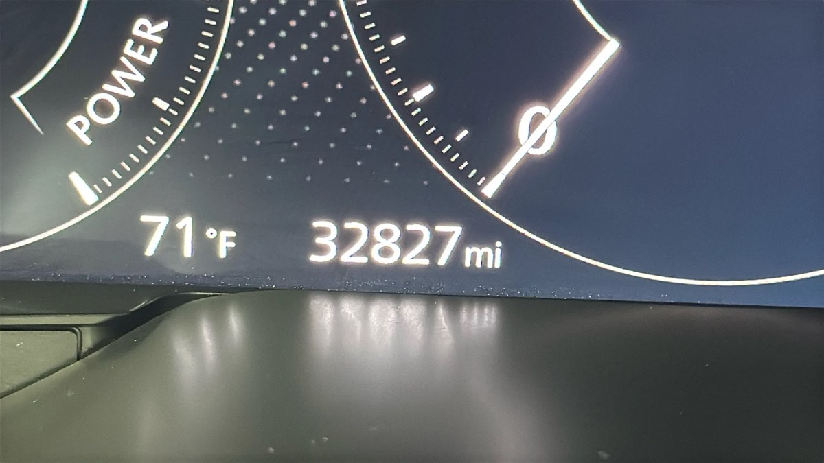 Photo 18 of this Mazda CX-90 PHEV