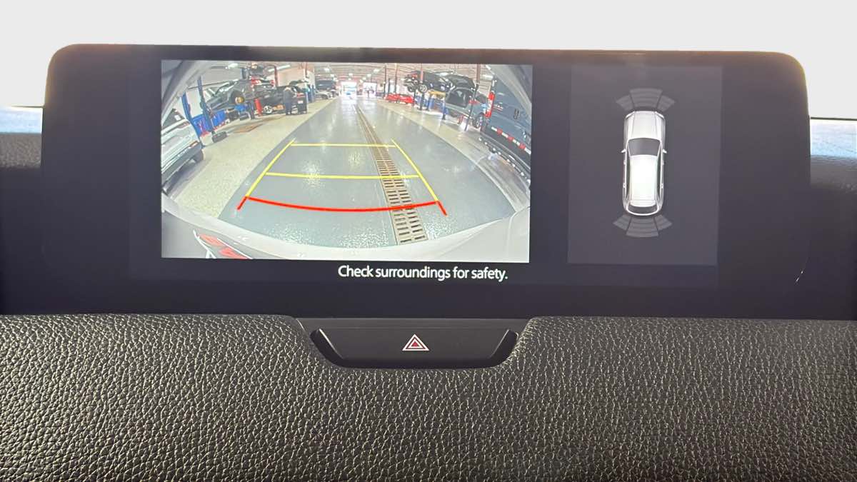 Photo 20 of this Mazda CX-90 PHEV