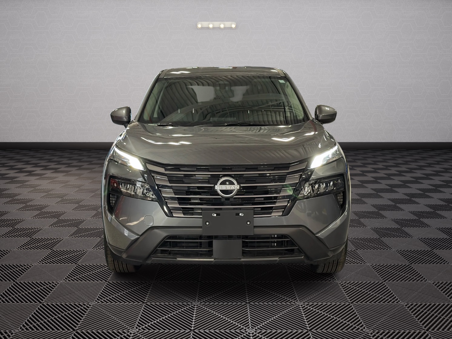 Photo 2 of this Nissan Rogue