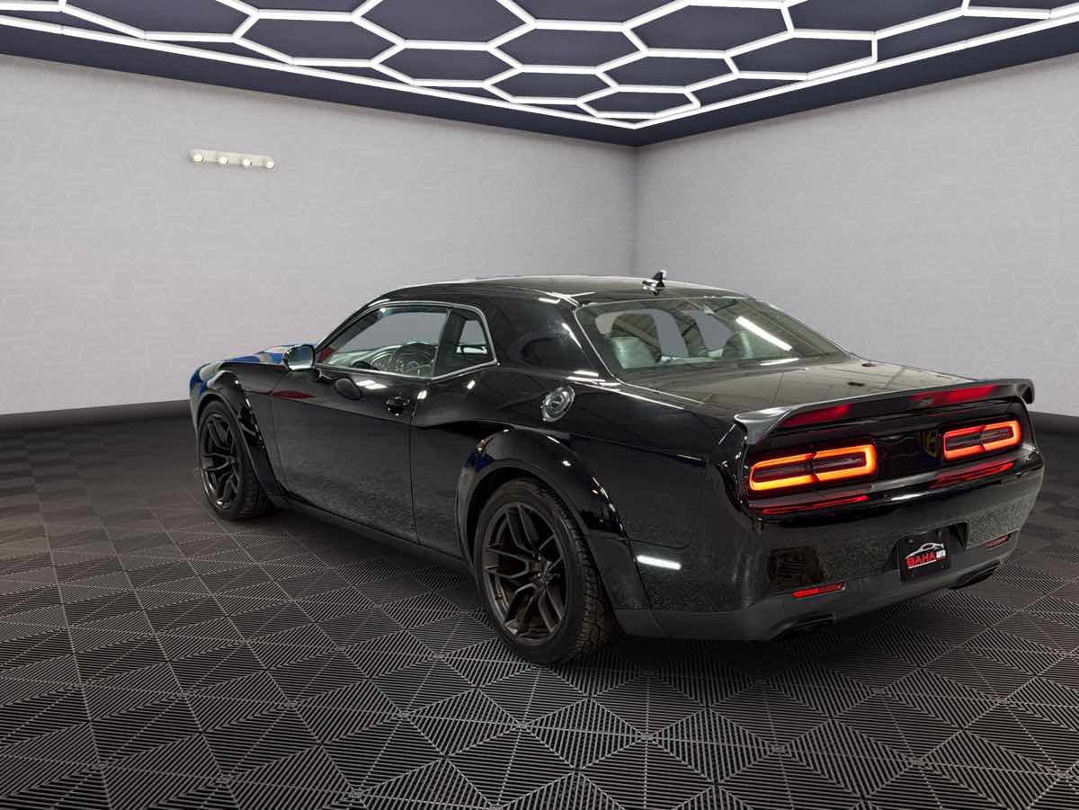 Photo 7 of this Dodge Challenger
