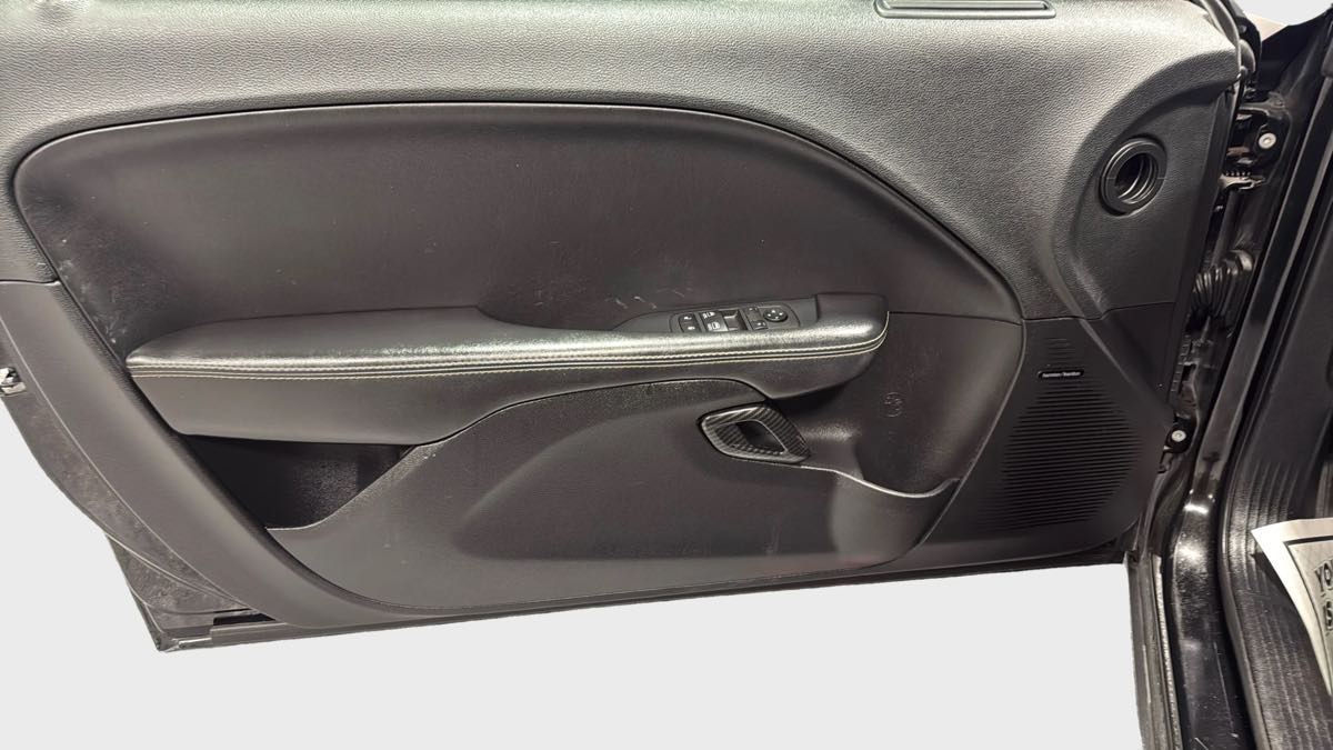 Photo 13 of this Dodge Challenger