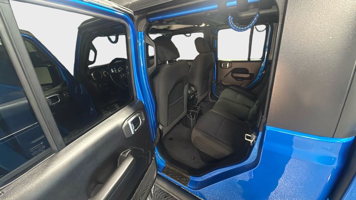 Photo 22 of this Jeep Gladiator