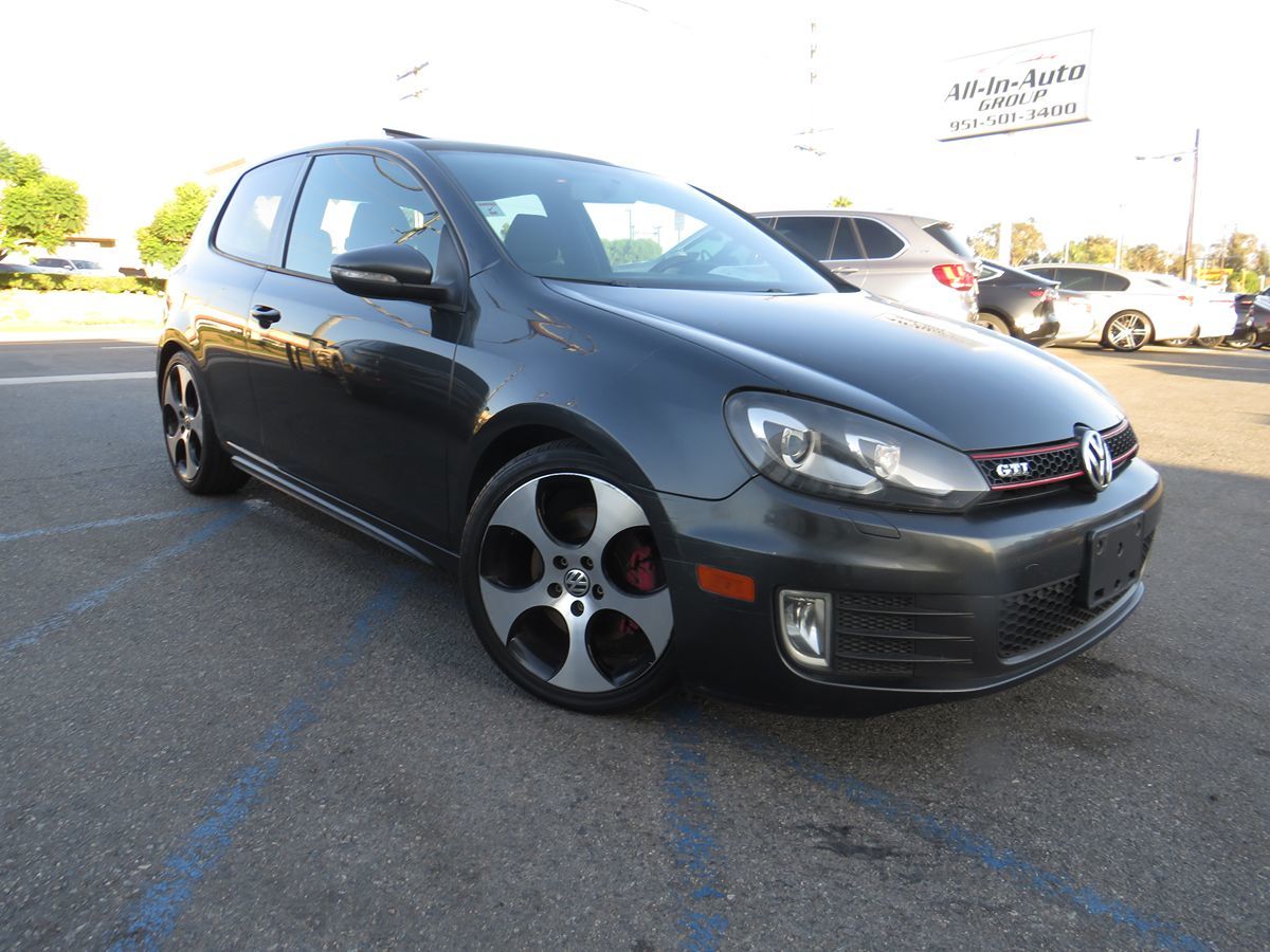 2010 Volkswagen GTI 