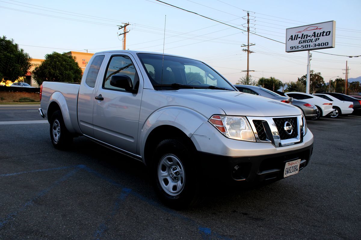 2013 Nissan Frontier S