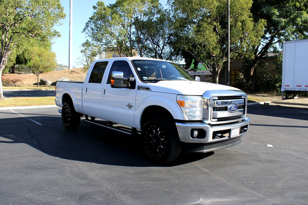 2012 Ford Super Duty F-250 SRW Lariat