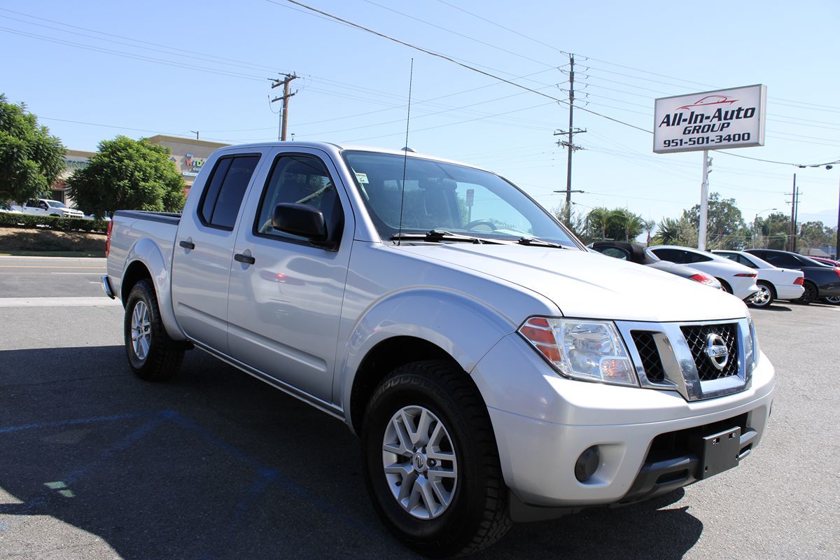 2017 Nissan Frontier SV V6