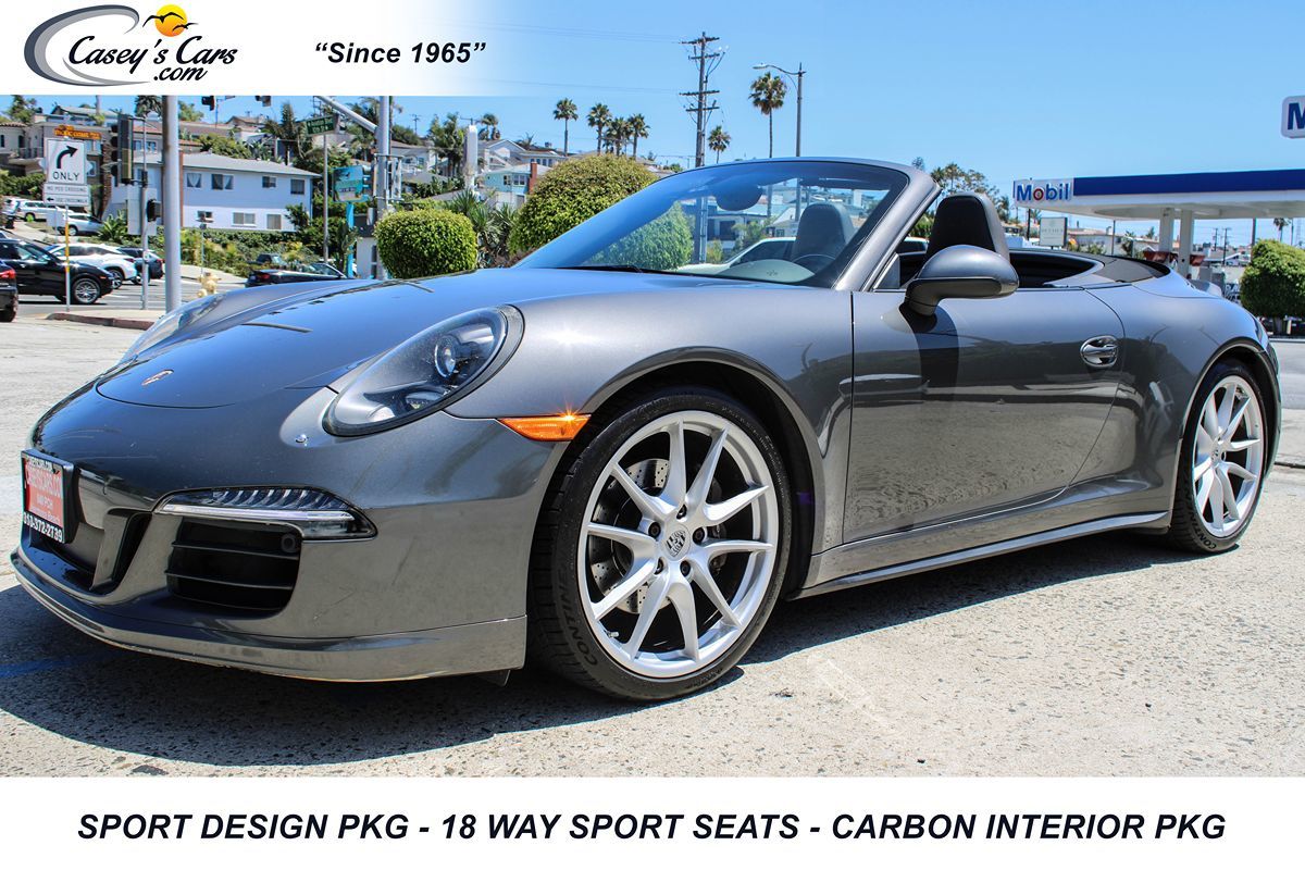 2014 Porsche 911 Carrera 4 Cabriolet w/Sport Design Pkg