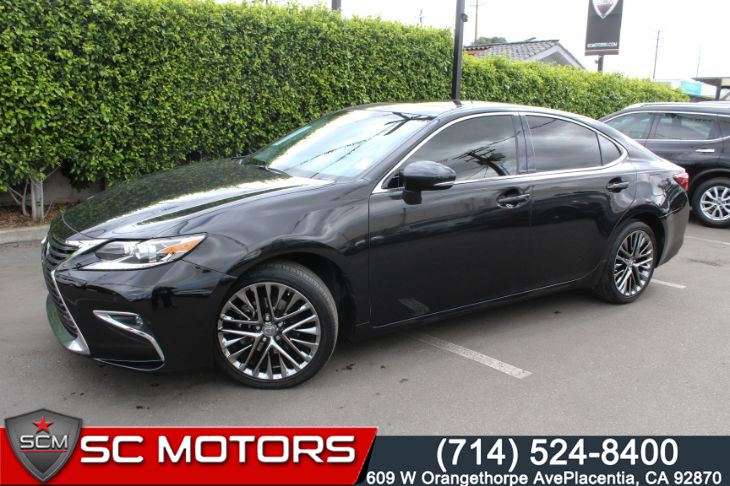 2020 Lexus Es 350 Ultra Luxury Grandad S Got Some Bite Insider Car News