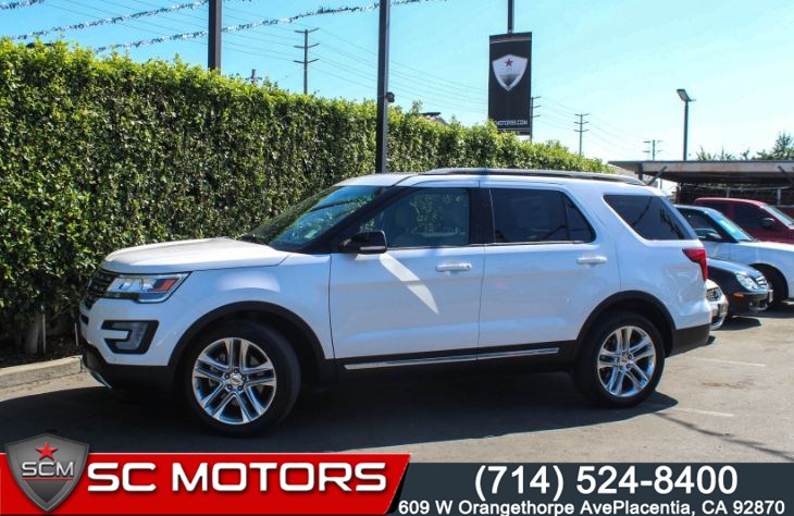 Sold 17 Ford Explorer Xlt Twin Panel Moonroof Voice Activated Nav In Placentia