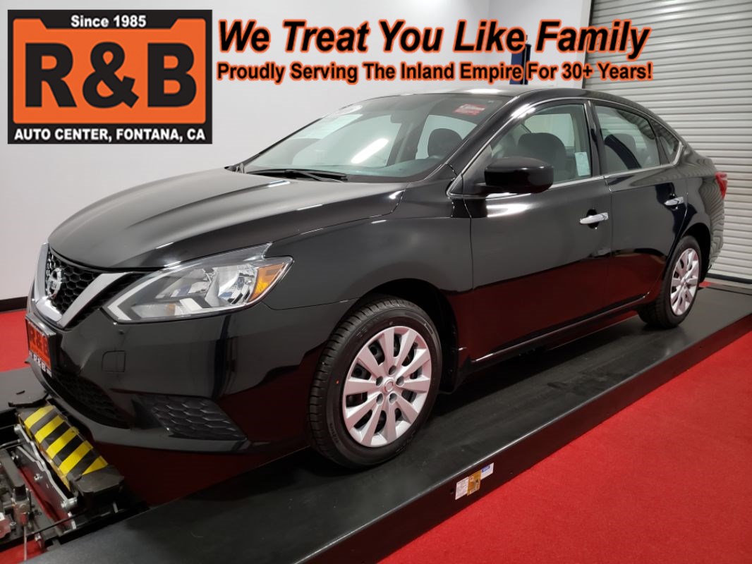 Nissan Sentra Service Manual: License lamp finisher Nissan Sentra Service Manual: License lamp finisher