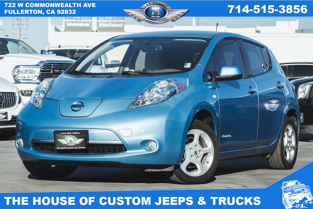 2011 Nissan LEAF SL