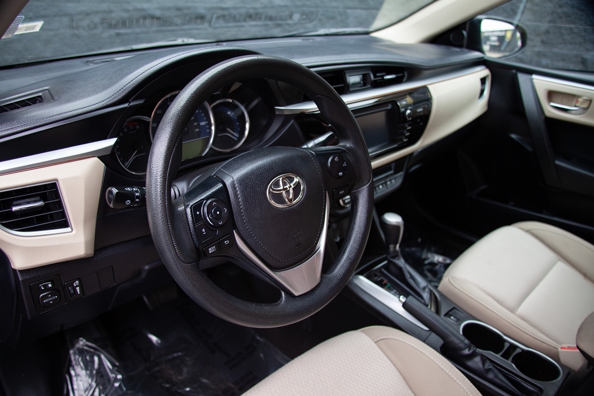 Sold 2016 Toyota Corolla L in Montclair