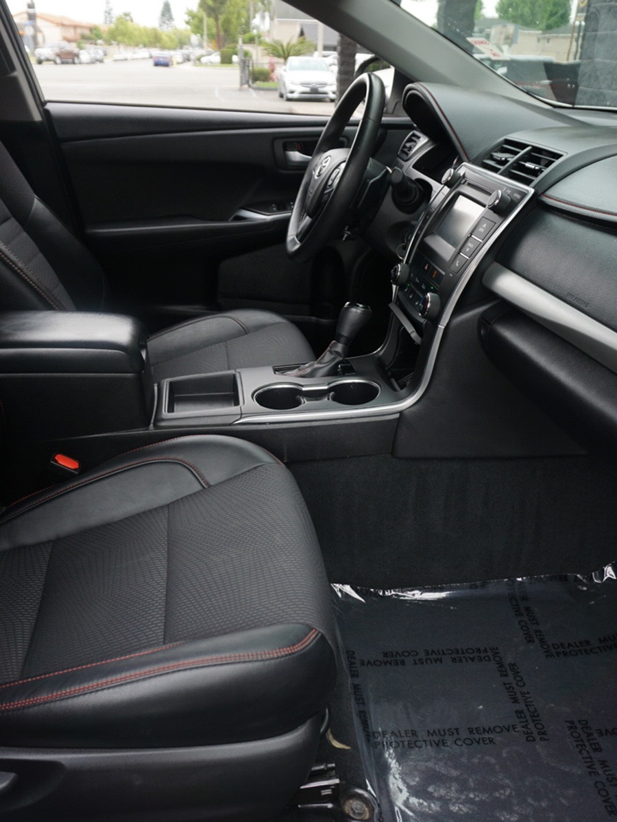 Sold 2017 Toyota Camry XLE in Montclair