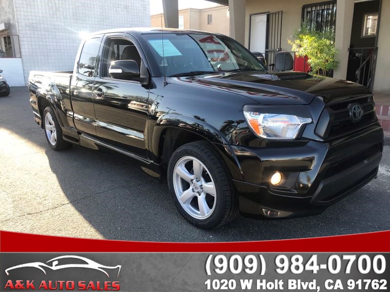 Sold 14 Toyota Tacoma X Runner In Ontario