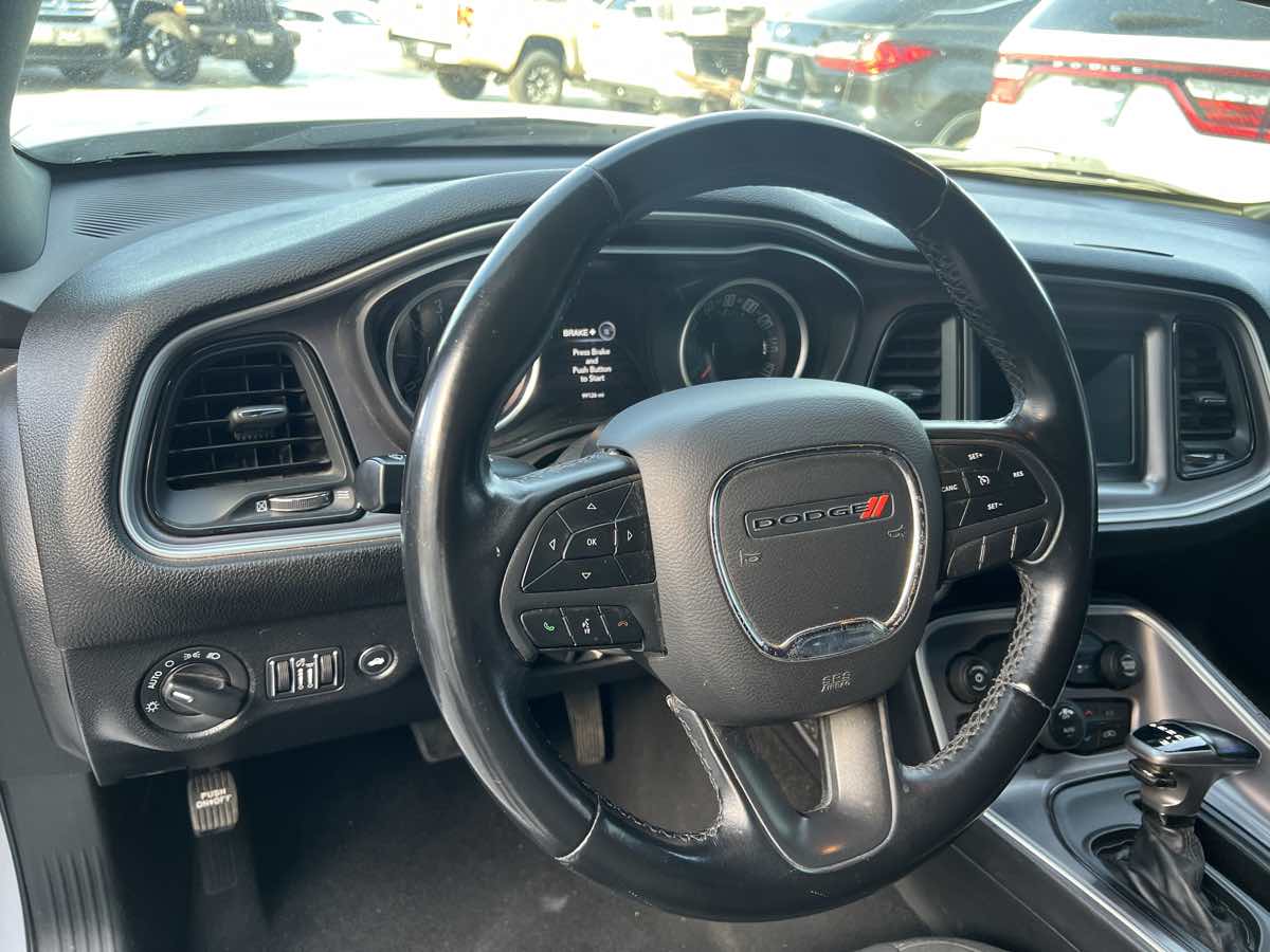 Dodge Challenger 2019 Dodge Challenger 2C3CDZAG0KH733458