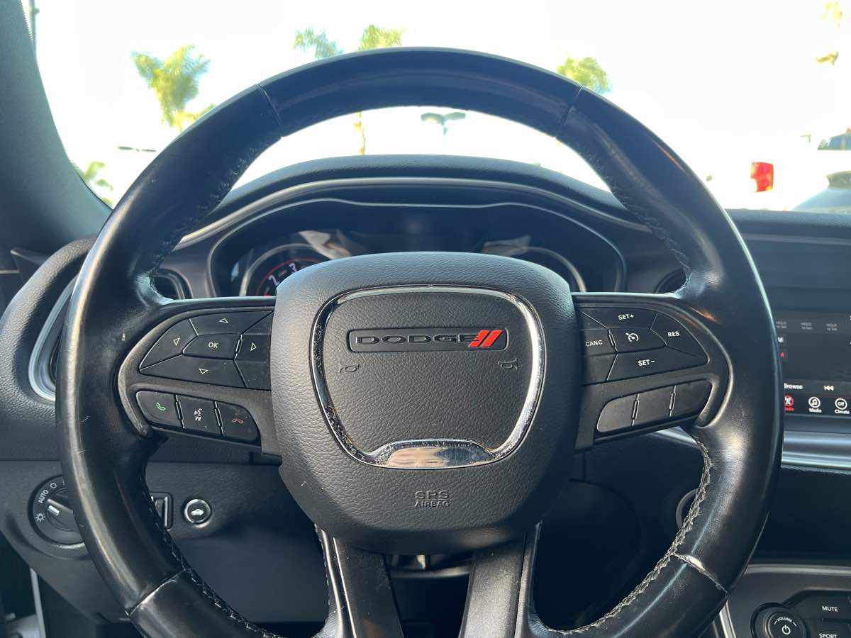 Dodge Challenger 2019 Dodge Challenger 2C3CDZAG0KH733458