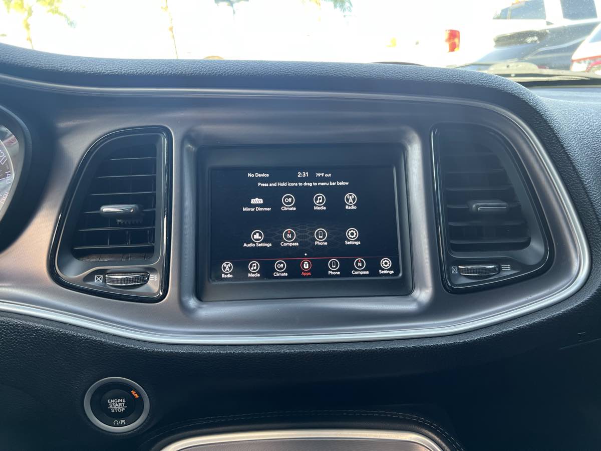Dodge Challenger 2019 Dodge Challenger 2C3CDZAG0KH733458