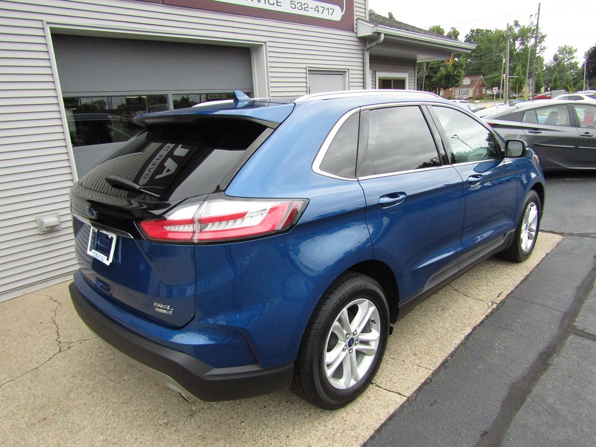 2020 Ford Edge SEL 3