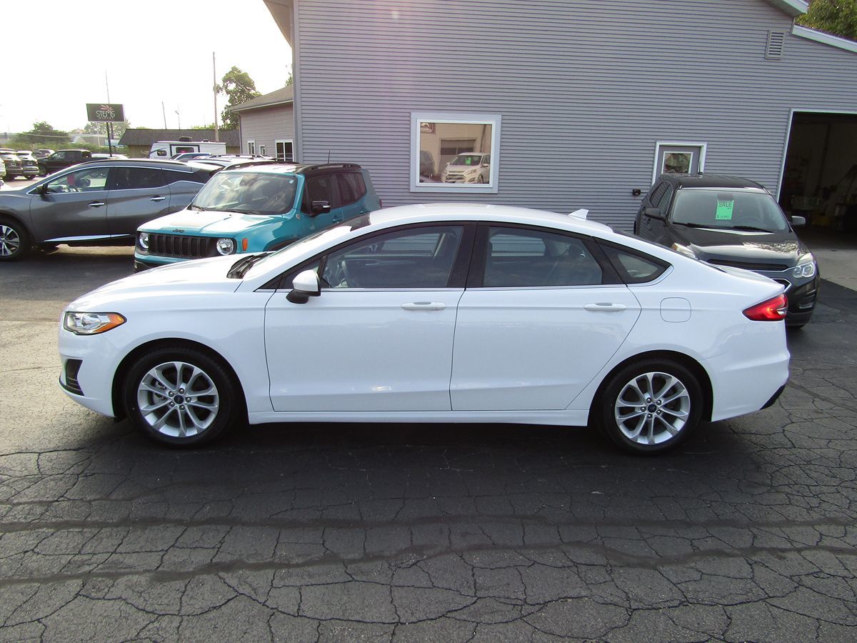 2019 Ford Fusion SE 2