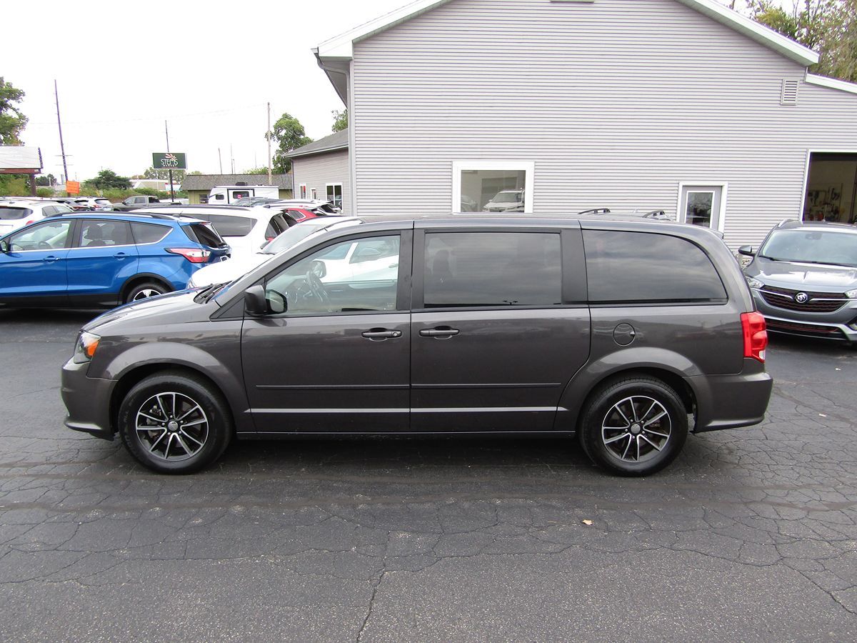 2015 Dodge Grand Caravan SE 2