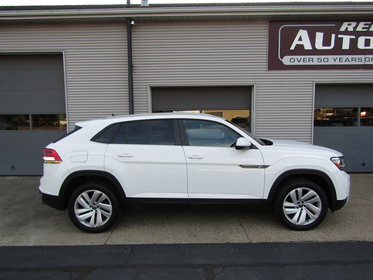 2021 Volkswagen Atlas Cross Sport 2.0T SE w/Technology 2